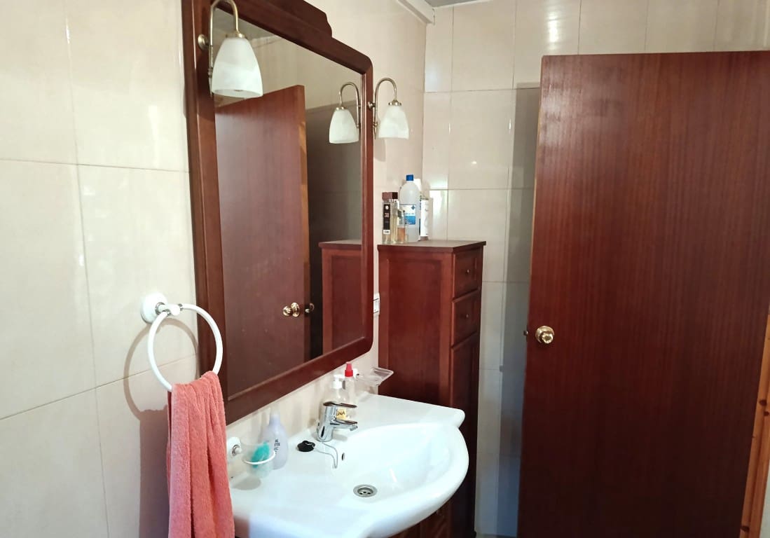 3 bedroom Townhouse for sale in Priego de Cordoba with garage - € 49,000 (Ref: 10052081)
