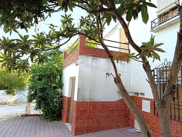 5 bedroom Townhouse for sale in Priego de Cordoba with garage - € 55,000 (Ref: 10054324)