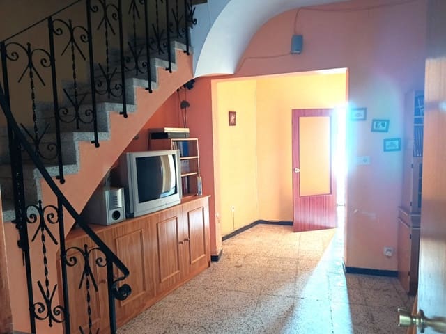 4 makuuhuone Omakotitalo myytävänä paikassa Fuente-Tójar - 42 000 € (Ref: 10057197)