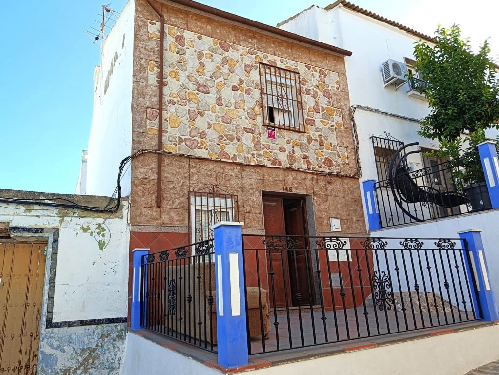 3 slaapkamer Huis te koop in Rute met garage - € 59.000 (Ref: 10062997)