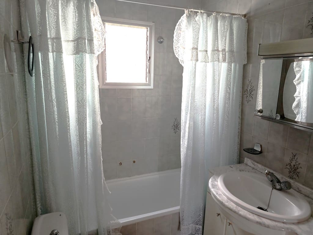 3 slaapkamer Huis te koop in Sabariego met garage - € 103.000 (Ref: 10093823)