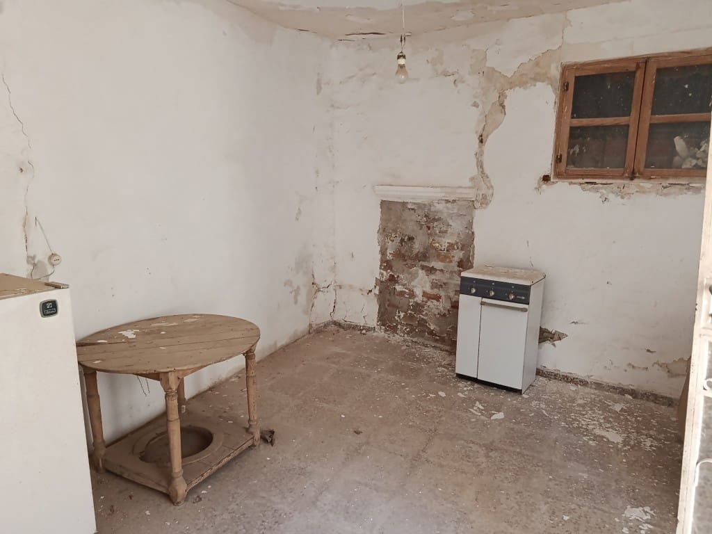 4 chambre Maison de Ville à vendre à Fuente-Tojar - 33 000 € (Ref: 10093943)