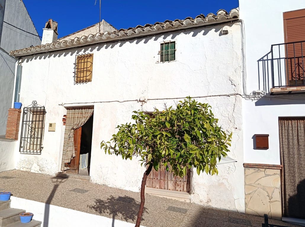 4 chambre Maison de Ville à vendre à Fuente-Tojar - 33 000 € (Ref: 10093943)