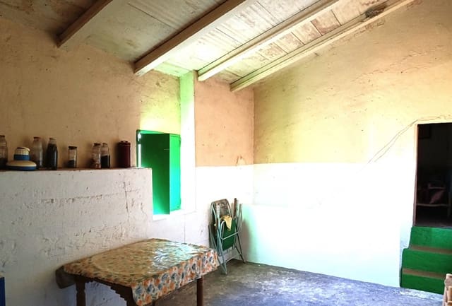 4 slaapkamer Finca/Landhuis te koop in Sabariego, Alcaudete met zwembad garage - € 93.000 (Ref: 10093979)