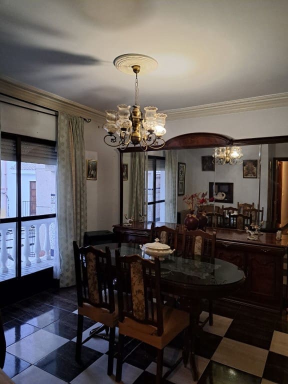 5 soverom Hus til salgs i Fuente-Tojar med garasje - € 124 000 (Ref: 10095479)