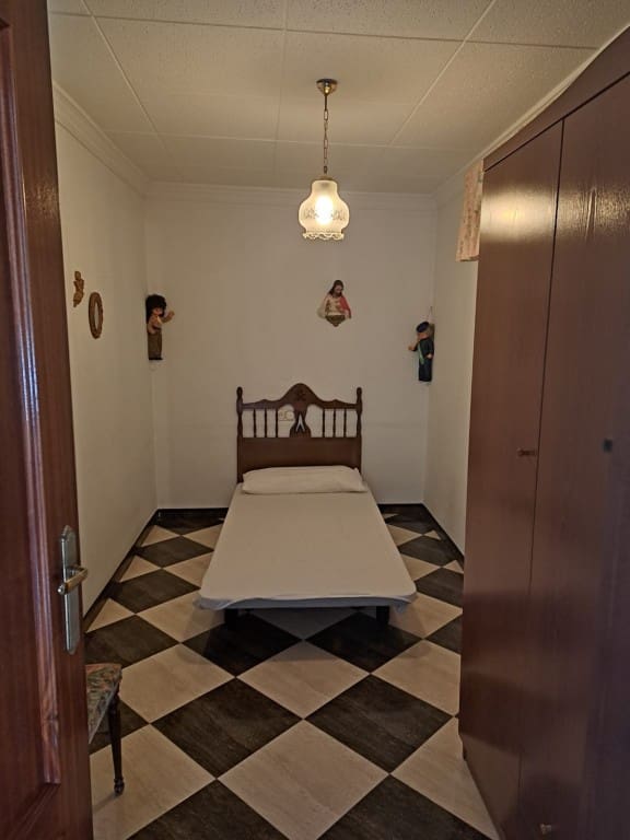 5 soverom Hus til salgs i Fuente-Tojar med garasje - € 124 000 (Ref: 10095479)