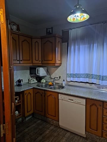 5 soverom Hus til salgs i Fuente-Tójar med garasje - € 124 000 (Ref: 10095479)