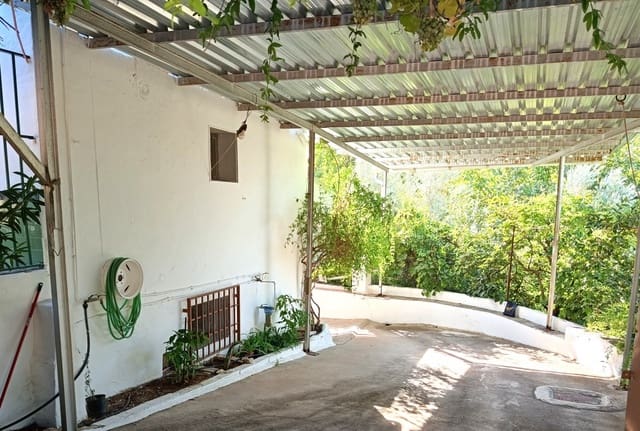 6 chambre Finca/Maison de Campagne à vendre à Iznájar - 168 000 € (Ref: 10106470)