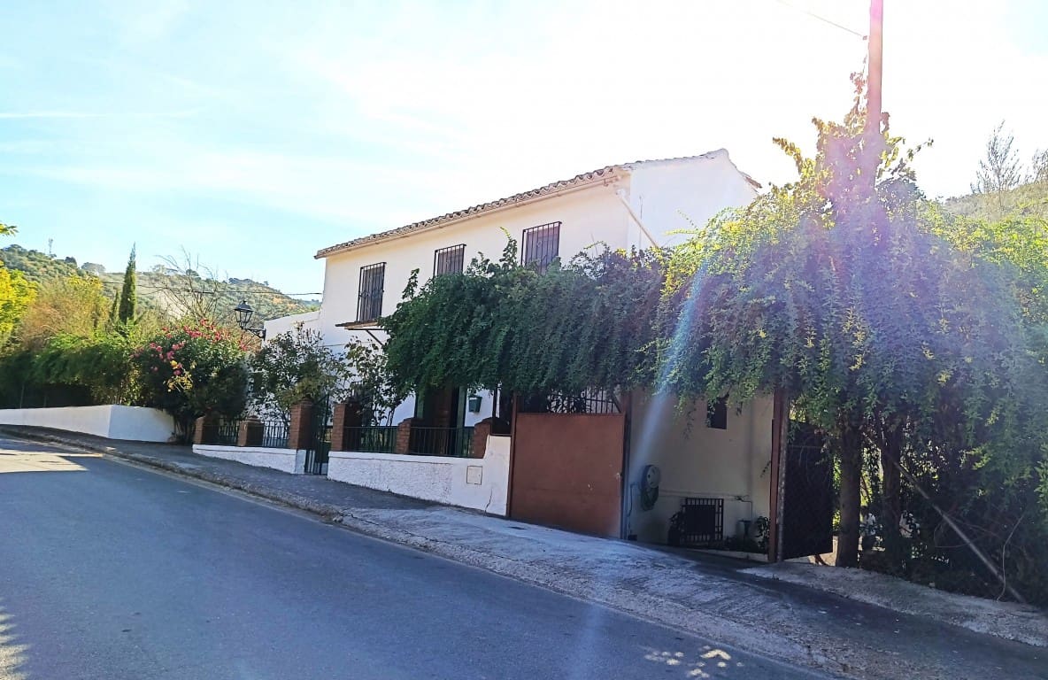 6 chambre Finca/Maison de Campagne à vendre à Iznajar - 168 000 € (Ref: 10106470)