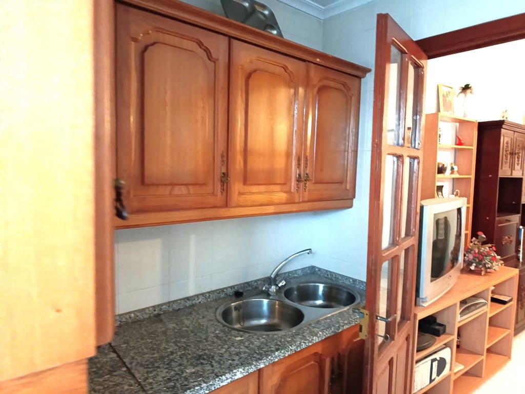 6 quarto Casa em Banda para venda em Luque com garagem - 89 000 € (Ref: 10125147)
