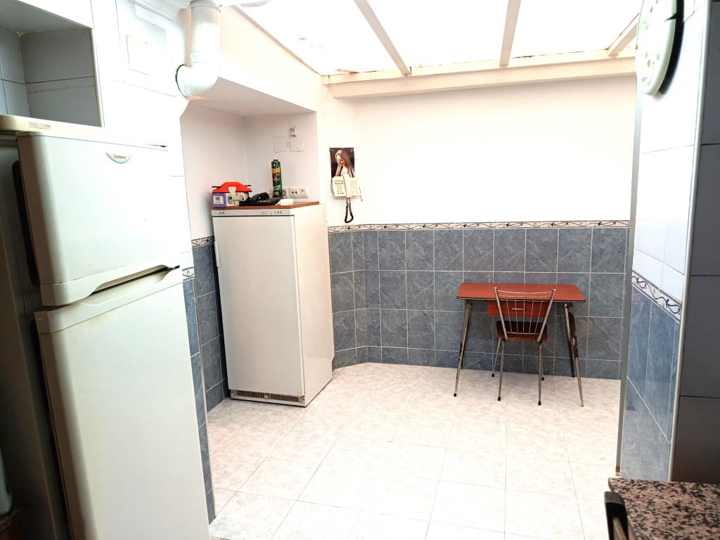 6 quarto Casa em Banda para venda em Luque com garagem - 89 000 € (Ref: 10125147)