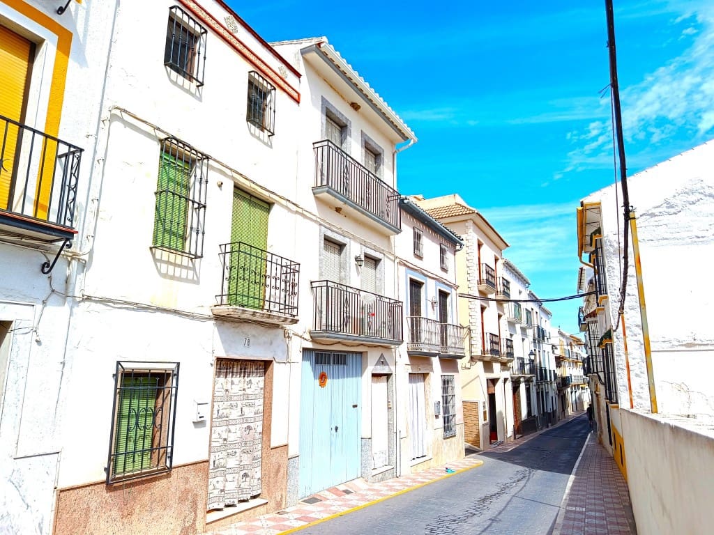 6 quarto Casa em Banda para venda em Luque com garagem - 89 000 € (Ref: 10125147)
