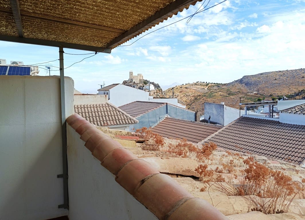 6 quarto Casa em Banda para venda em Luque com garagem - 89 000 € (Ref: 10125147)
