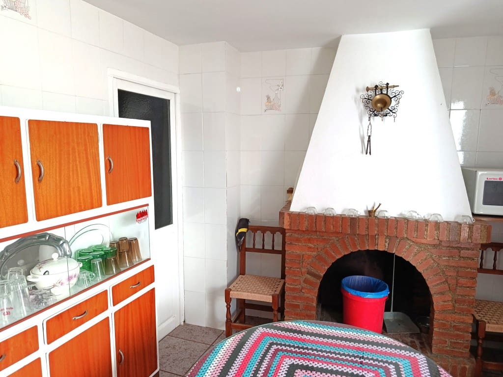 6 soveværelse Finca/Landehus til salg i Sabariego med garage - € 77.000 (Ref: 10135115)