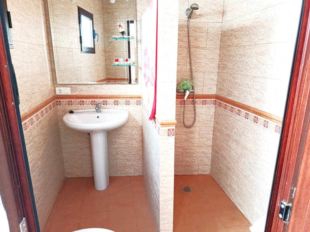 6 soveværelse Finca/Landehus til salg i Sabariego med garage - € 77.000 (Ref: 10135115)