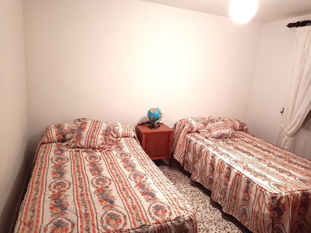 6 soveværelse Finca/Landehus til salg i Sabariego med garage - € 77.000 (Ref: 10135115)