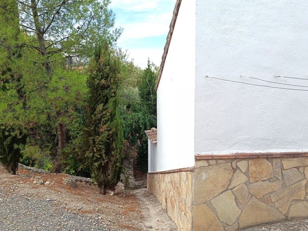 6 soveværelse Finca/Landehus til salg i Sabariego med garage - € 77.000 (Ref: 10135115)