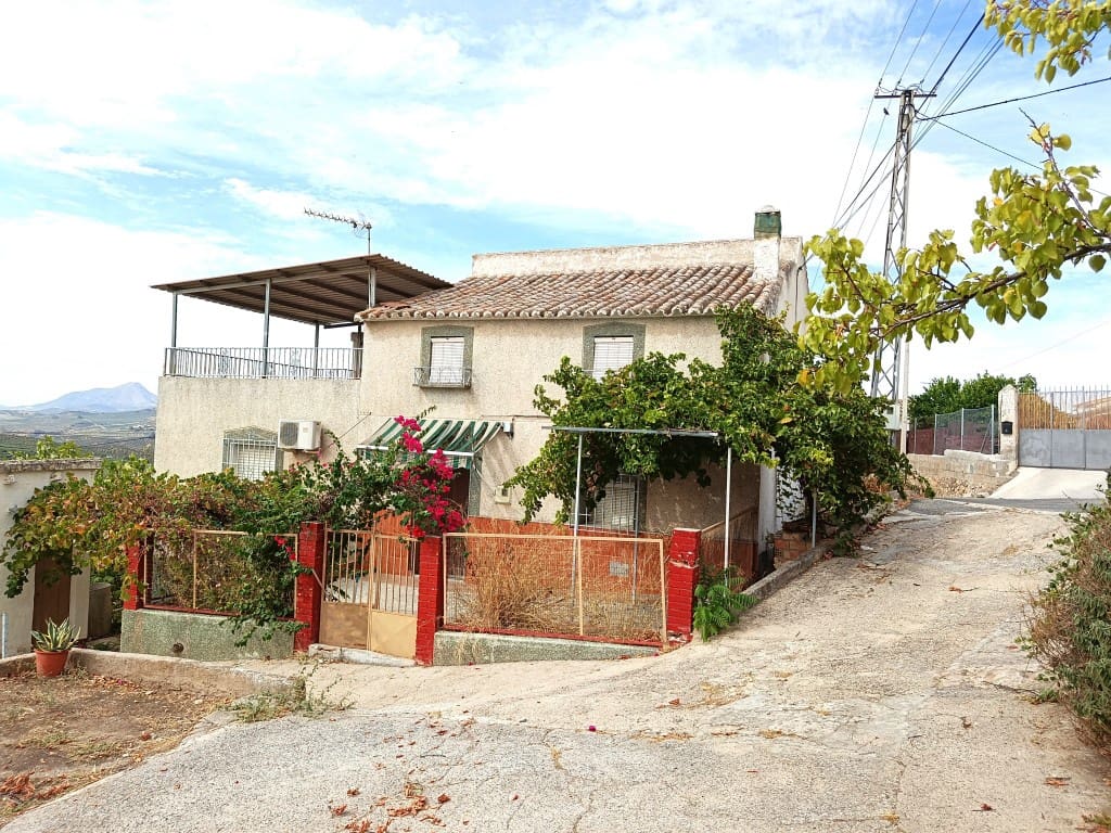 3 soveværelse Finca/Landehus til salg i La Rabita med garage - € 119.000 (Ref: 10135271)