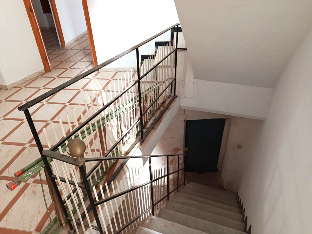 10 sovrum Hus till salu i Fuente-Tojar med garage - 109 000 € (Ref: 10149339)