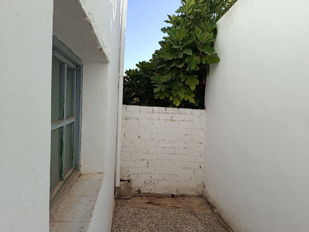 10 sovrum Hus till salu i Fuente-Tojar med garage - 109 000 € (Ref: 10149339)