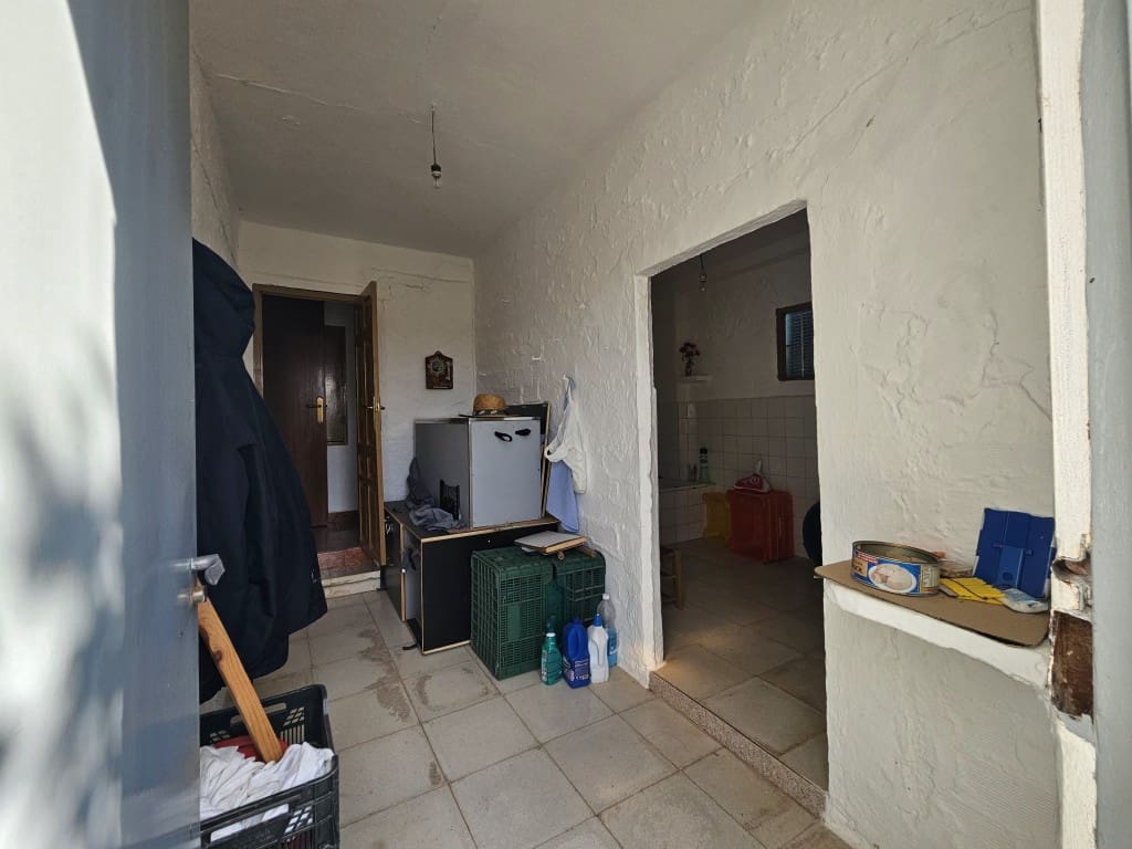 6 chambre Finca/Maison de Campagne à vendre à Cabra - 150 000 € (Ref: 10162094)