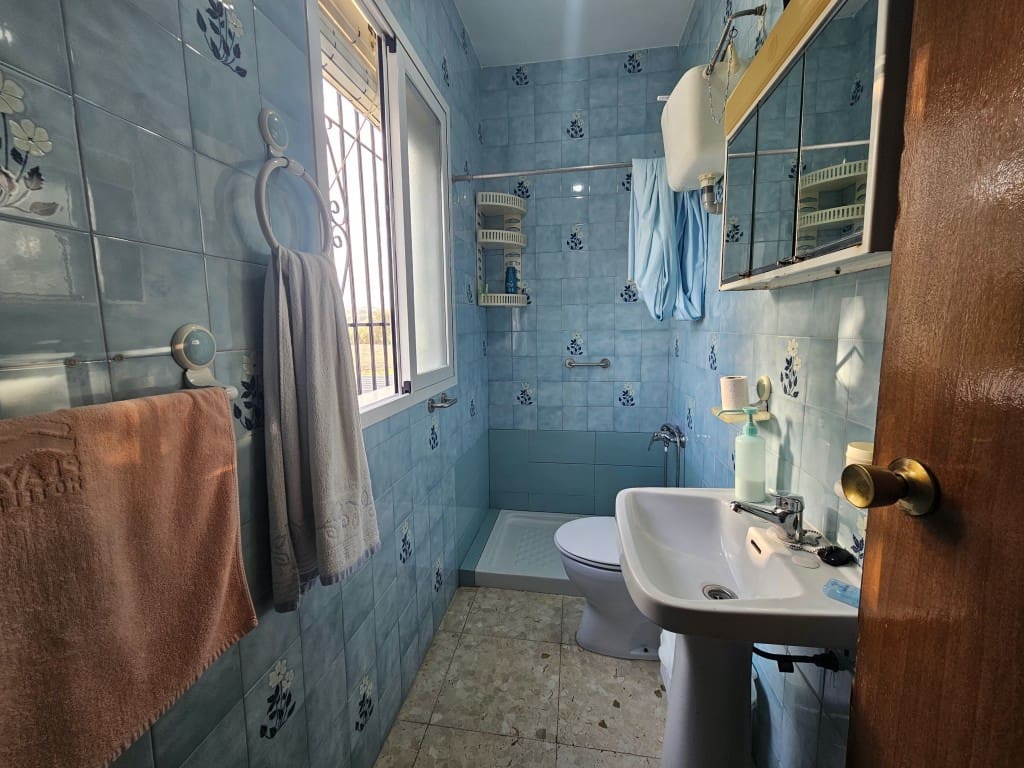 4 chambre Finca/Maison de Campagne à vendre à Cabra avec garage - 149 000 € (Ref: 10162095)