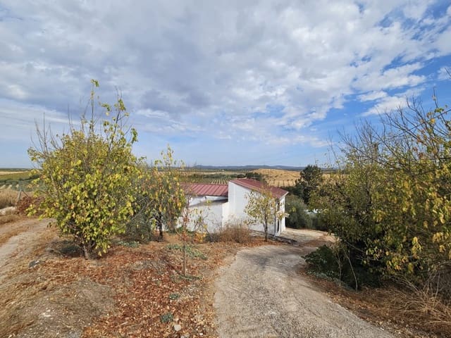 5 soveværelse Finca/Landehus til salg i Cabra med garage - € 99.000 (Ref: 10162096)