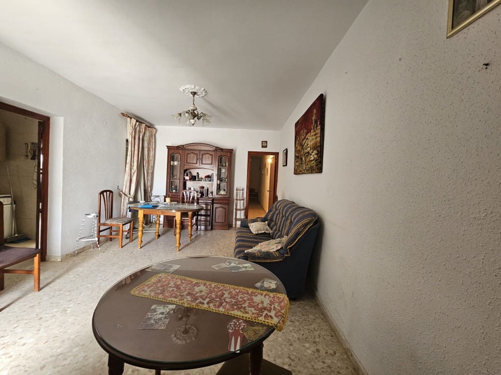 3 soverom Hus til salgs i Monturque - € 59 000 (Ref: 10162097)