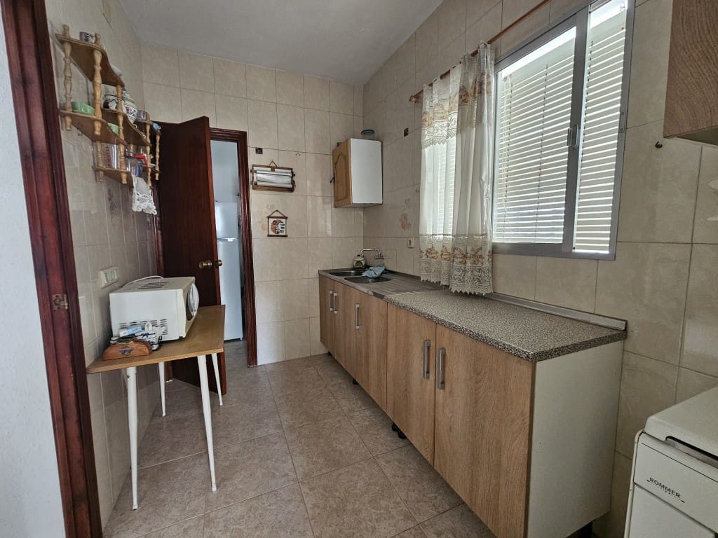 3 soverom Hus til salgs i Monturque - € 59 000 (Ref: 10162097)