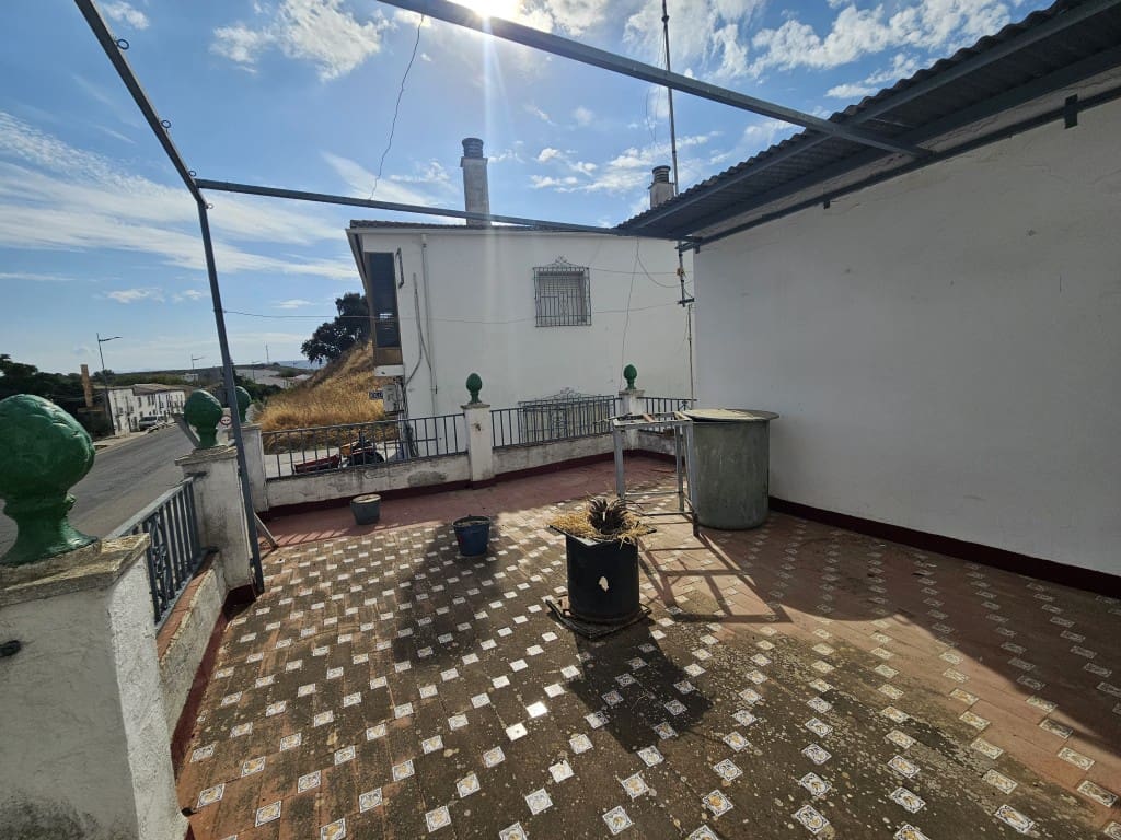3 soverom Hus til salgs i Monturque - € 59 000 (Ref: 10162097)