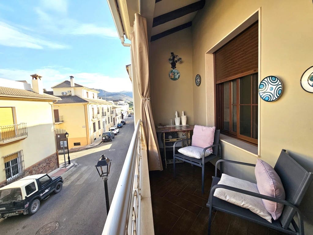 4 soverom Hus til salgs i Luque med garasje - € 249 000 (Ref: 10162389)