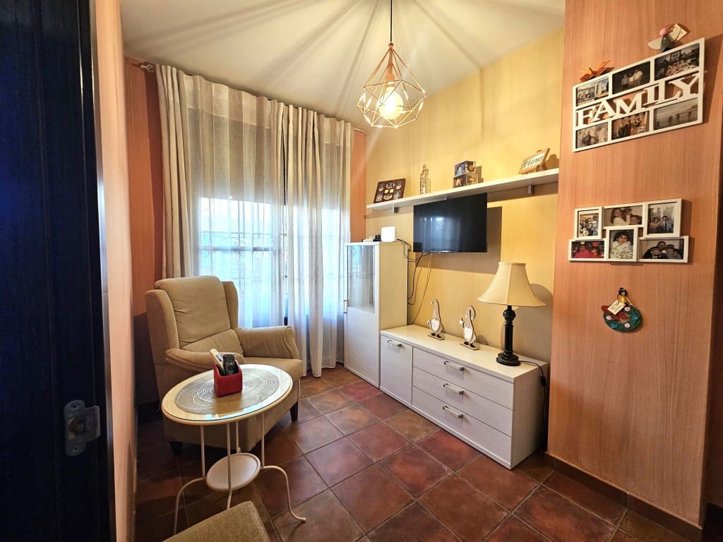 4 soverom Hus til salgs i Luque med garasje - € 249 000 (Ref: 10162389)