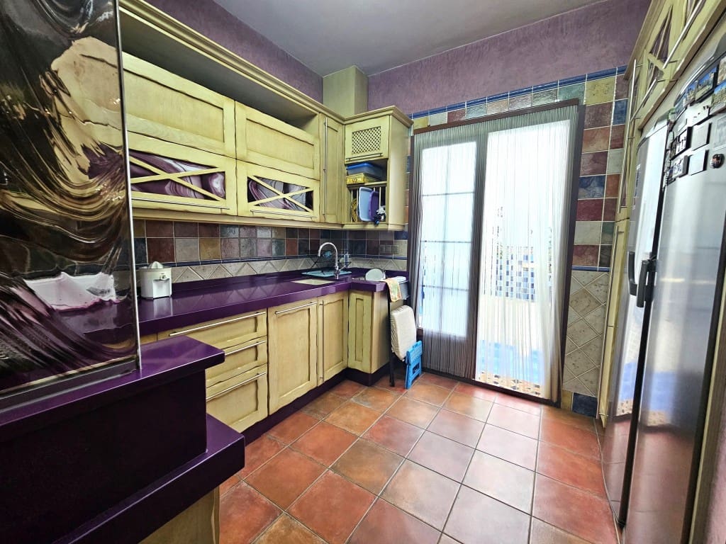4 soverom Hus til salgs i Luque med garasje - € 249 000 (Ref: 10162389)