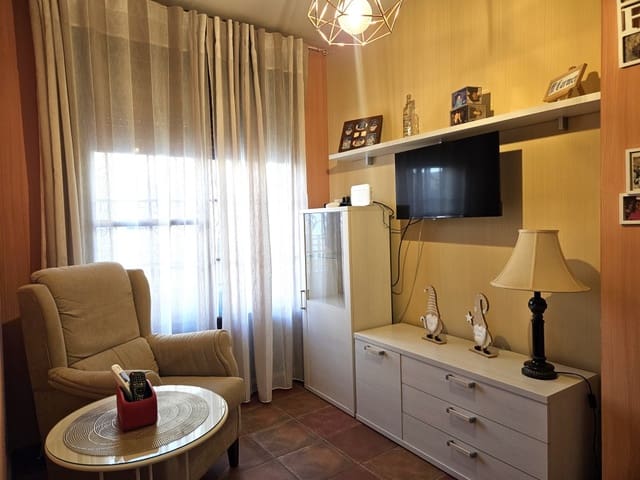 4 soverom Hus til salgs i Luque med garasje - € 249 000 (Ref: 10162389)