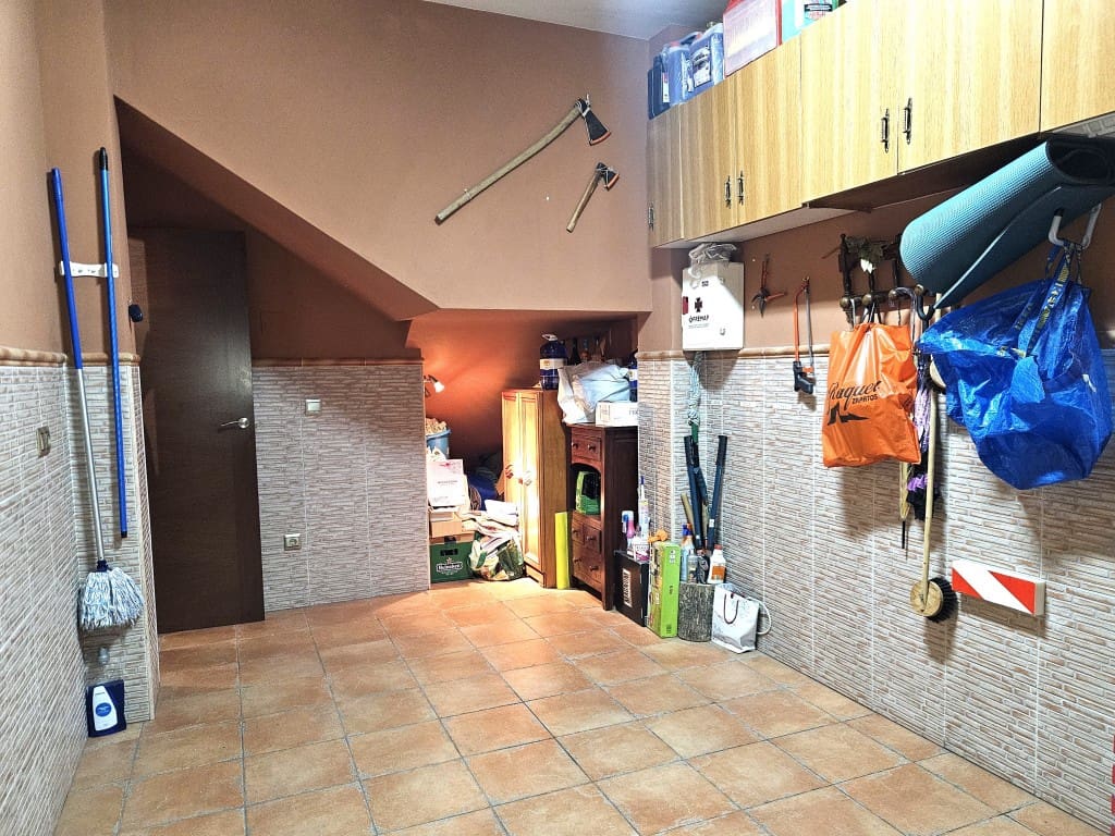 4 soverom Hus til salgs i Luque med garasje - € 249 000 (Ref: 10162389)