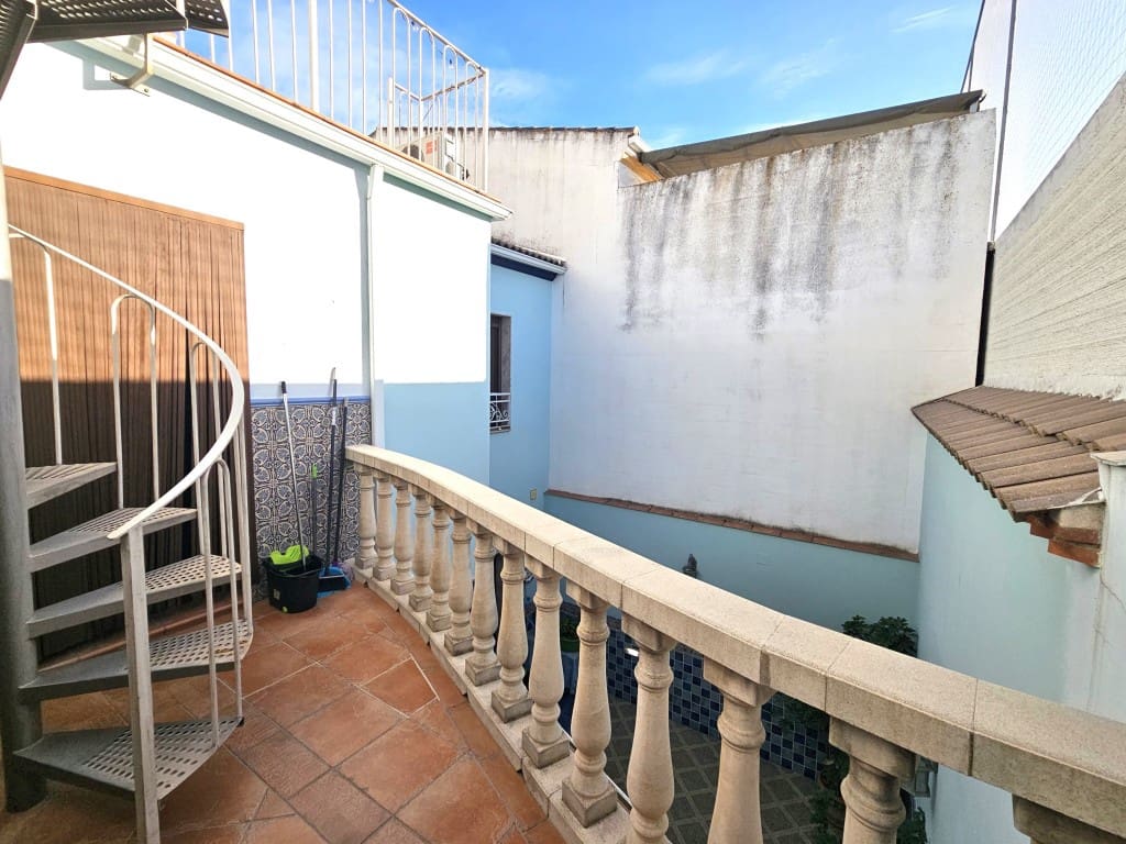 4 soverom Hus til salgs i Luque med garasje - € 249 000 (Ref: 10162389)