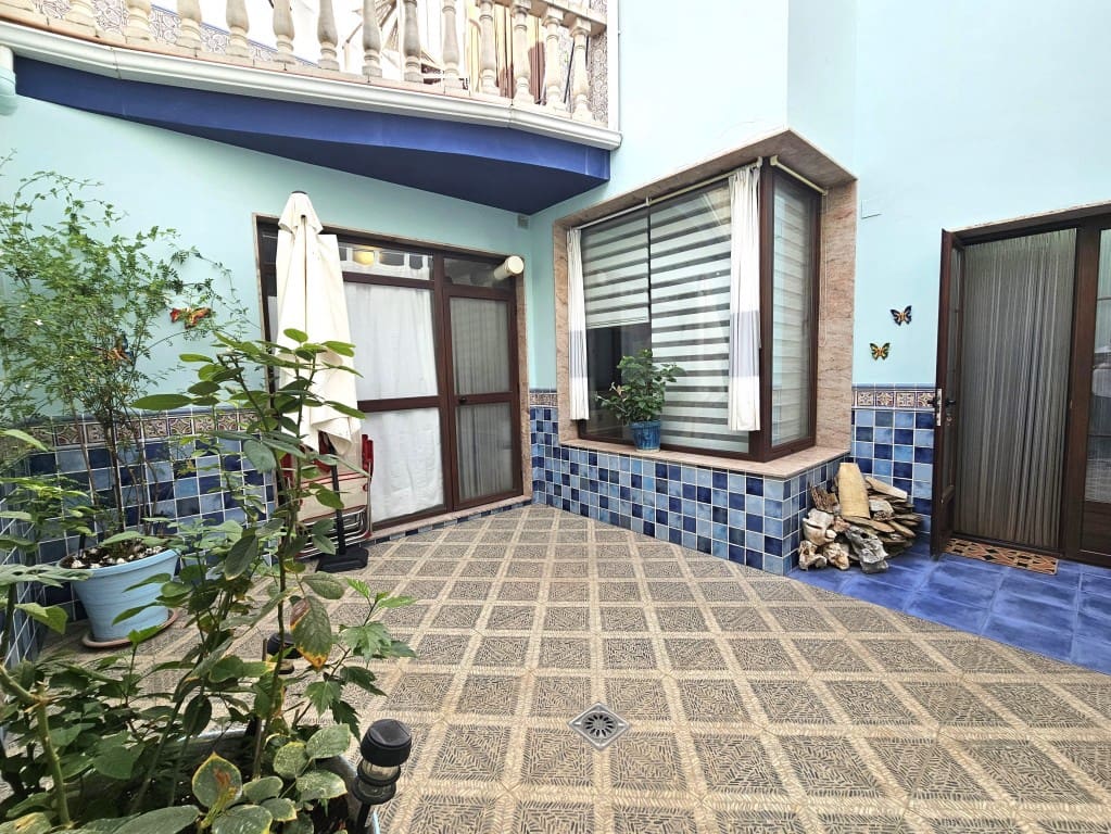 4 soverom Hus til salgs i Luque med garasje - € 249 000 (Ref: 10162389)