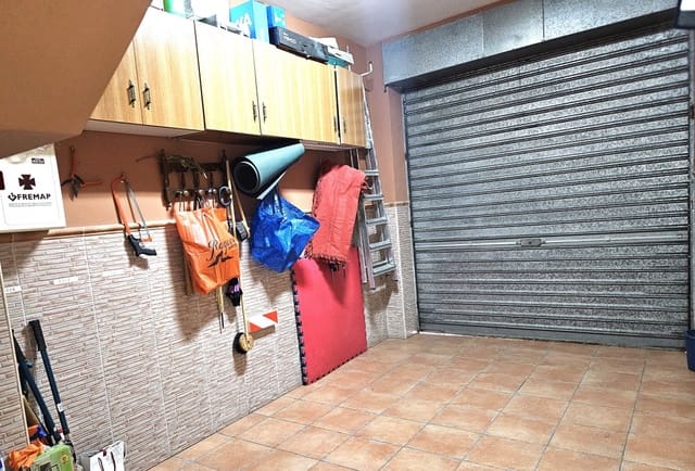 4 soverom Hus til salgs i Luque med garasje - € 249 000 (Ref: 10162389)