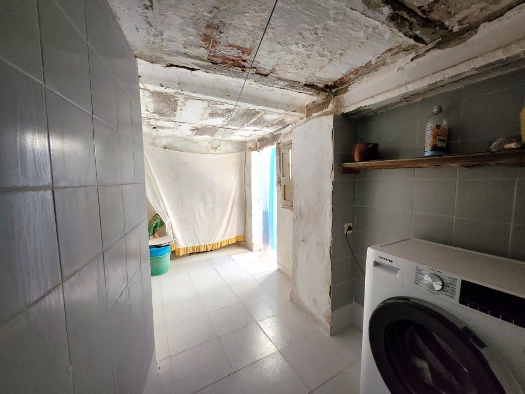 4 bedroom Townhouse for sale in Luque - € 45,000 (Ref: 10181656)