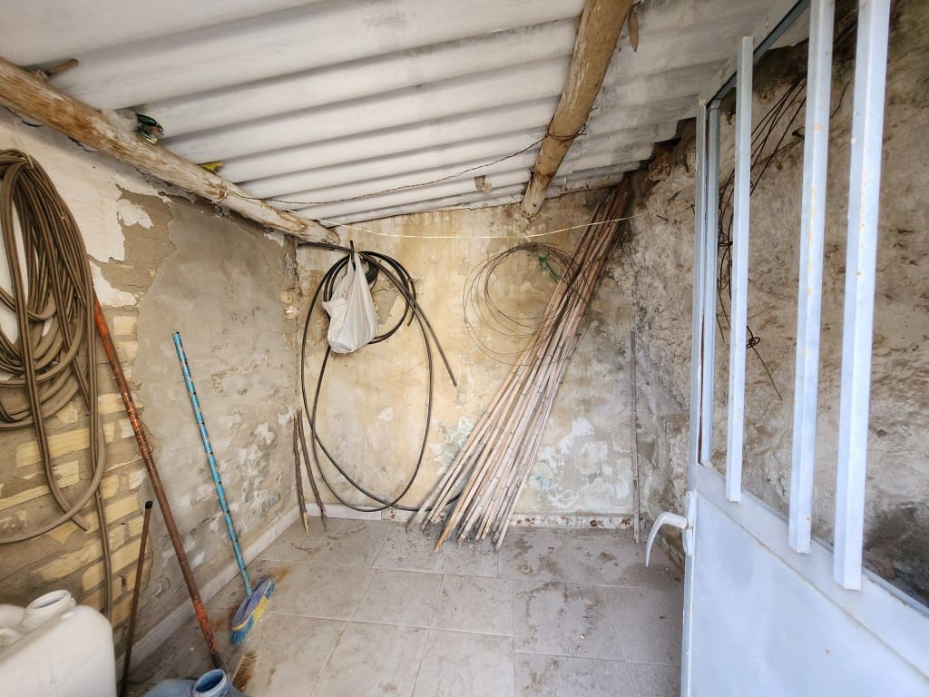 4 bedroom Townhouse for sale in Luque - € 45,000 (Ref: 10181656)