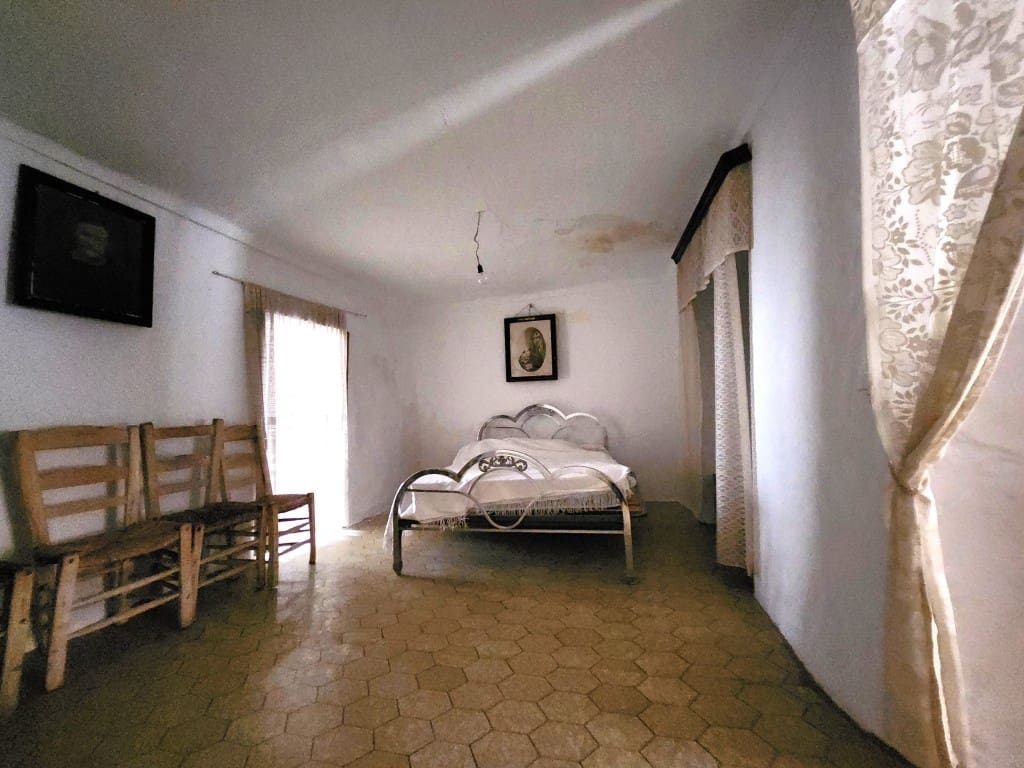 4 bedroom Townhouse for sale in Luque - € 45,000 (Ref: 10181656)