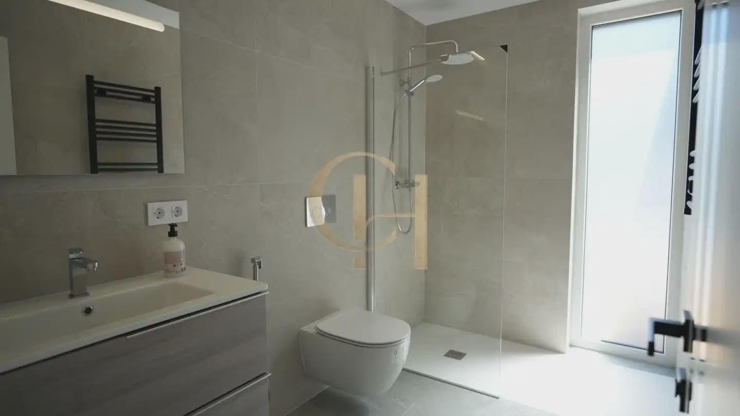 3 quarto Moradia para venda em La Nucia com piscina - 530 000 € (Ref: 10016298)