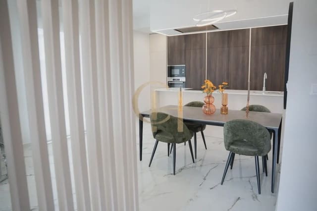 Piso de 3 habitaciones en Ciudad Quesada, Rojales en venta - 549.000 € (Ref: 10016303)