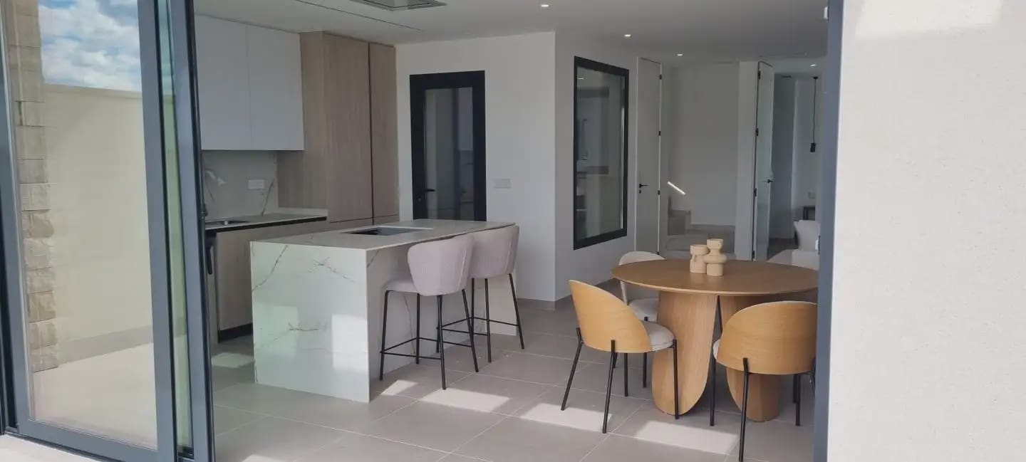 3 slaapkamer Villa te koop in Finestrat met zwembad - € 840.000 (Ref: 10016313)