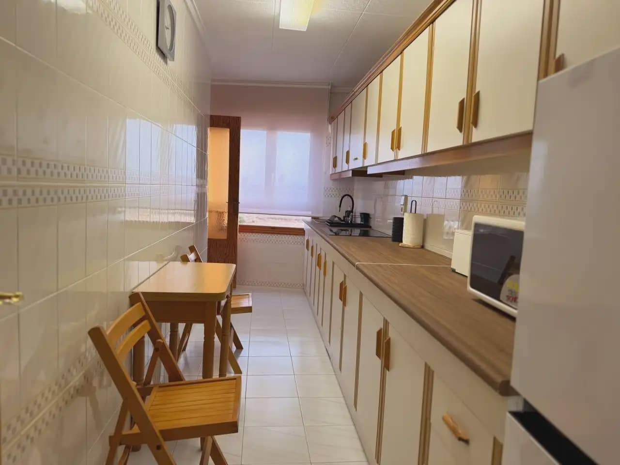 3 bedroom Flat for rent in Torrevieja with garage - € 1,800 (Ref: 10016325)