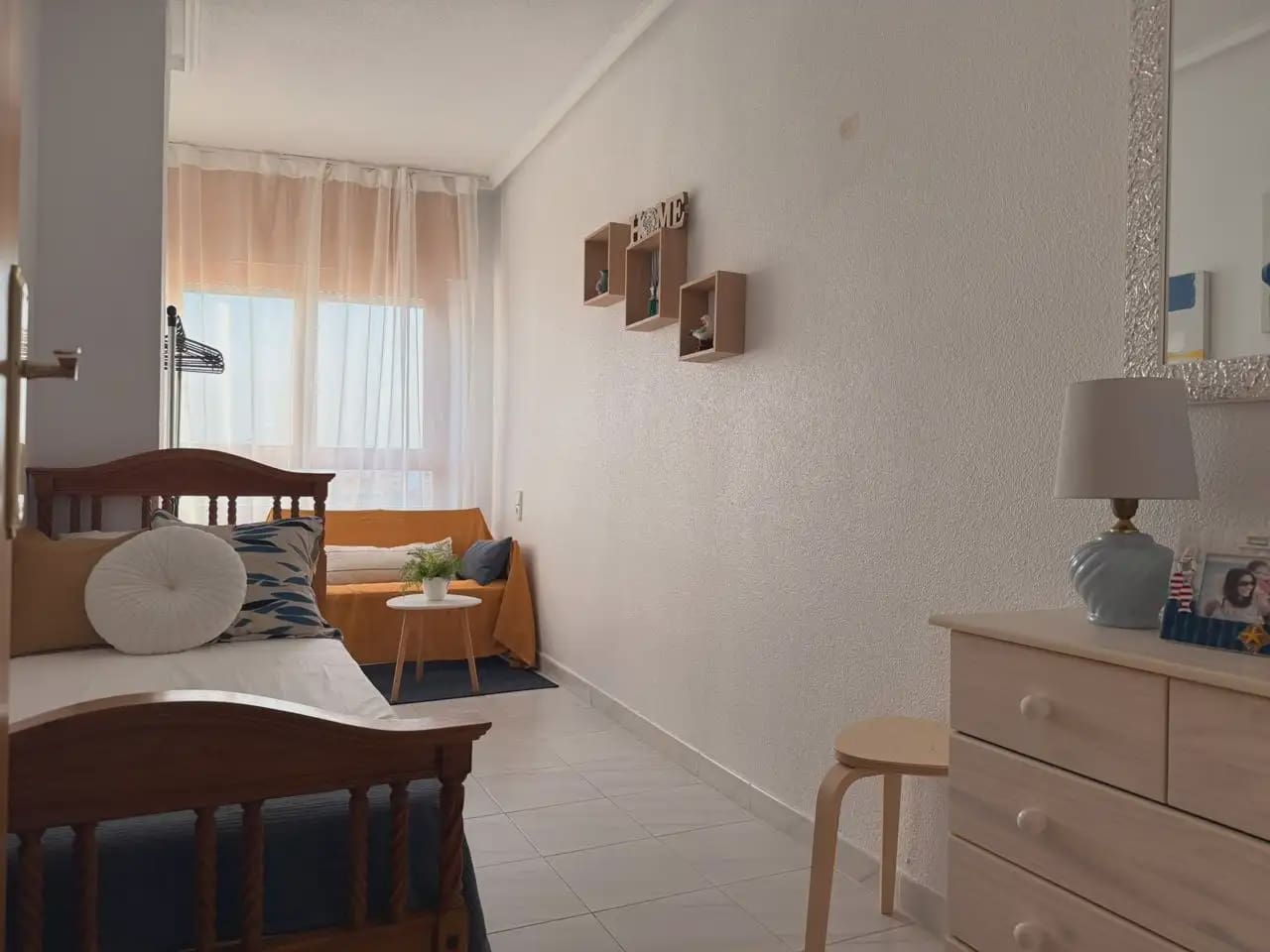 3 bedroom Flat for rent in Torrevieja with garage - € 1,800 (Ref: 10016325)