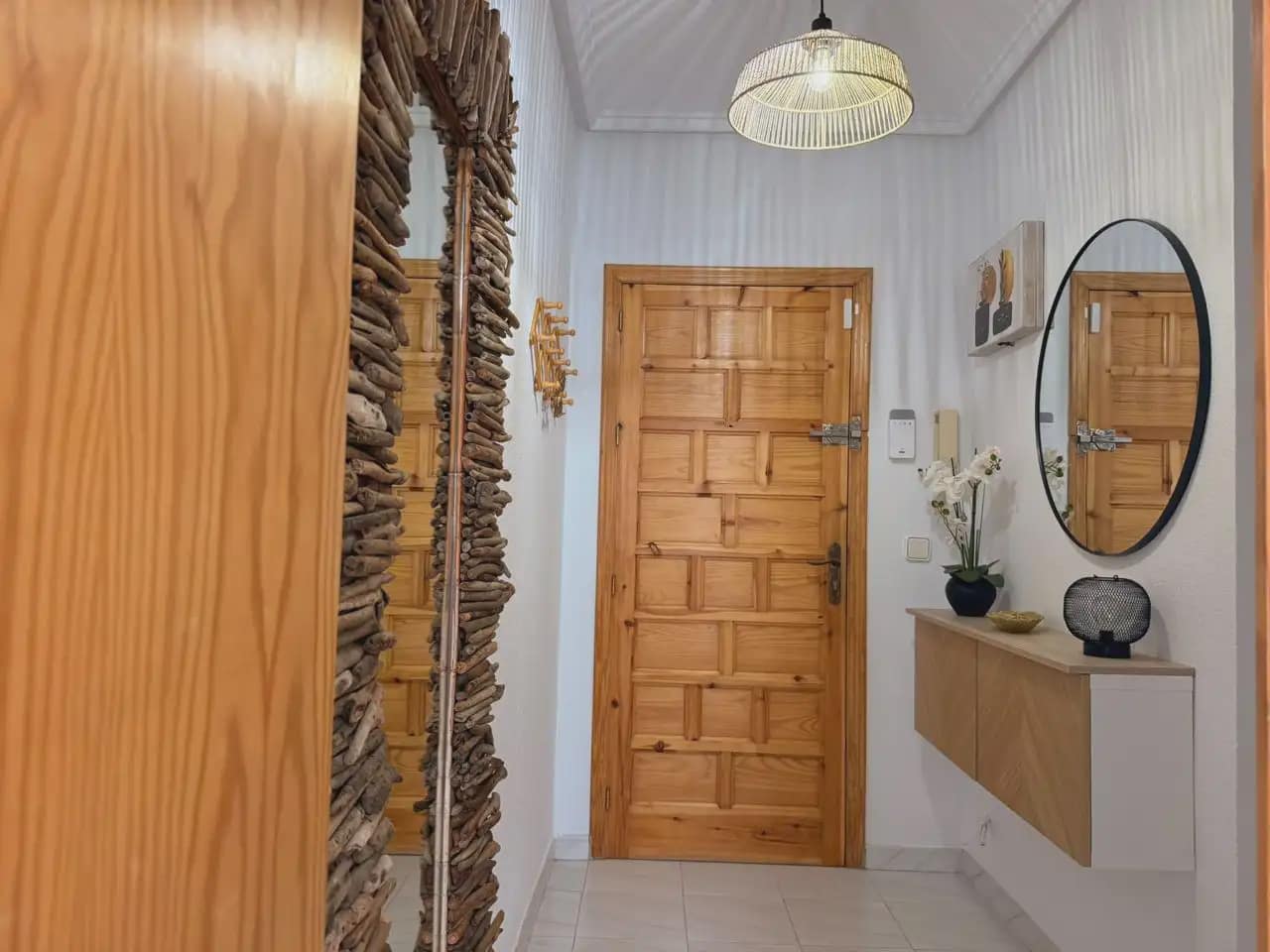 3 bedroom Flat for rent in Torrevieja with garage - € 1,800 (Ref: 10016325)