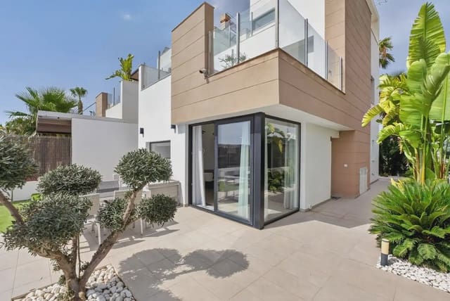 3 Zimmer Villa zu verkaufen in El Raso, Guardamar del Segura mit Pool Garage - 445.000 € (Ref: 10088784)