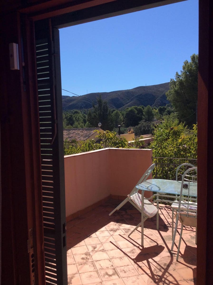 5 bedroom Finca/Country House for sale in Ontinyent with pool garage - € 430,000 (Ref: 10012604)