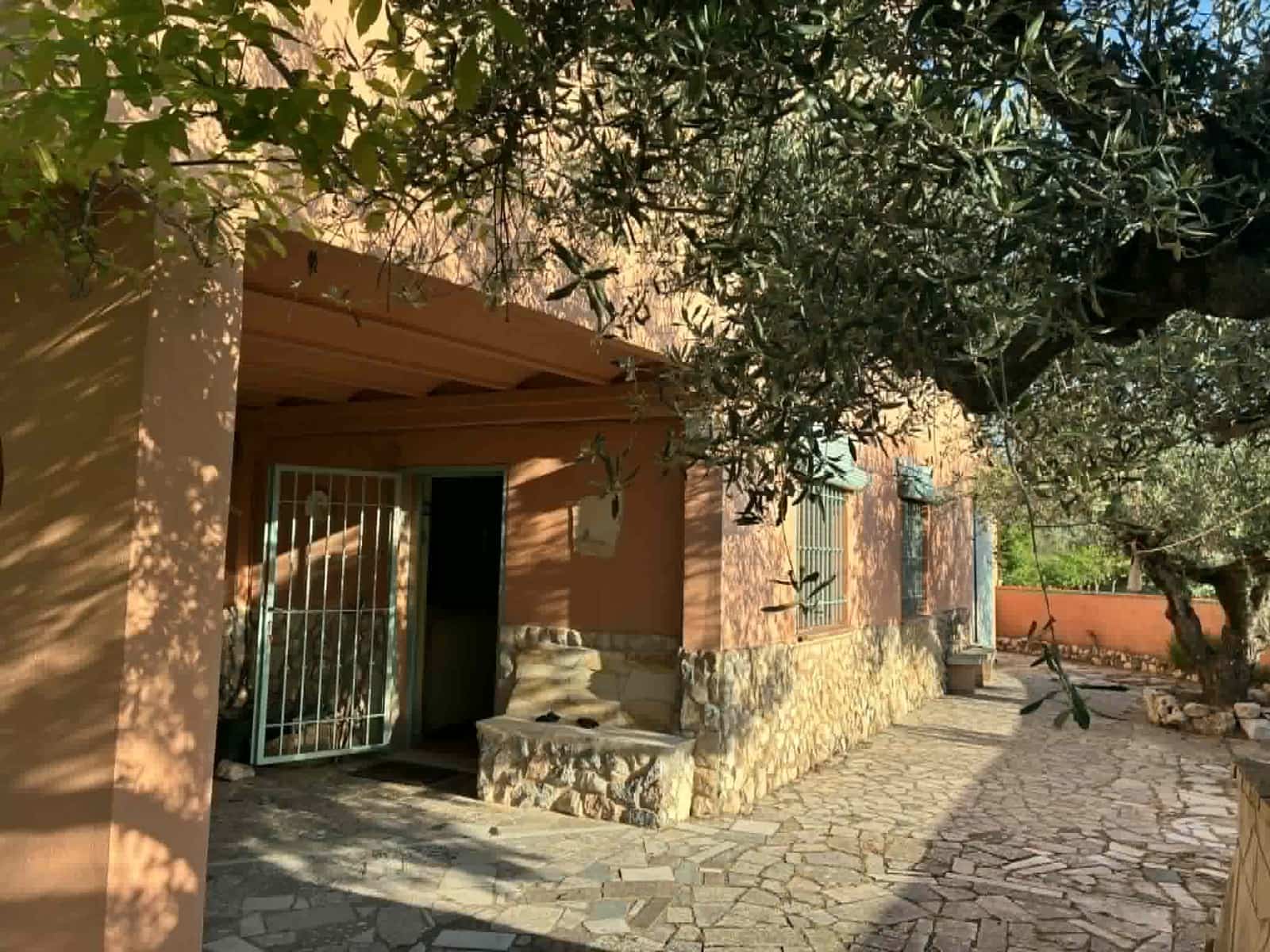 5 bedroom Finca/Country House for sale in Ontinyent with pool garage - € 430,000 (Ref: 10012604)